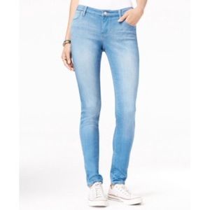 Celebrity Pink | curvy skinny jeans